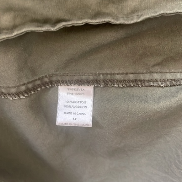 LOVE TREE Army Gray/Green Camo Utility Vest GUC Size 1X - Picture 6 of 7